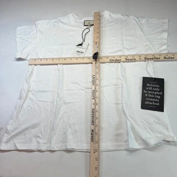 Tuckernuck Presley Boyfriend White Cotton T-Shirt Crew Neck Tee Top Small READ - Picture 8 of 8